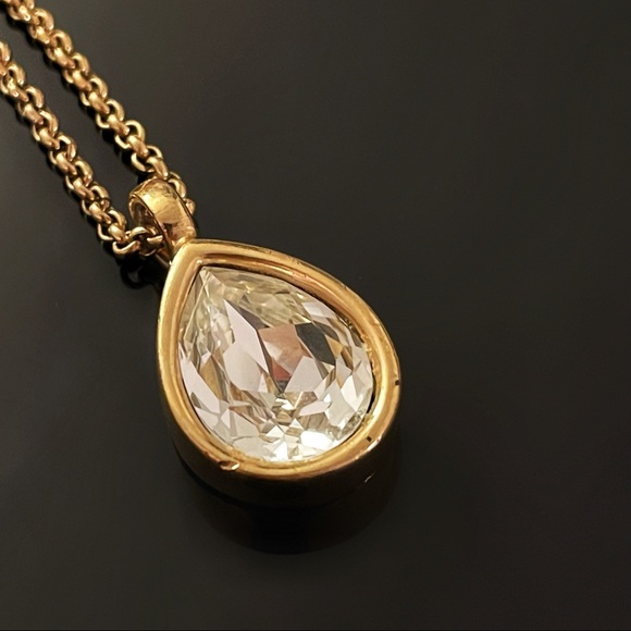 ✨Stunning VTG Givenchy Tear Rhinestone Necklace - Picture 2 of 3